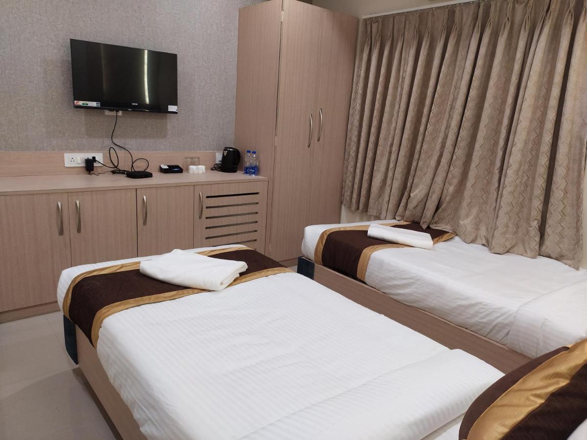 The Panash - Hotel & Banquet Колката Екстер'єр фото